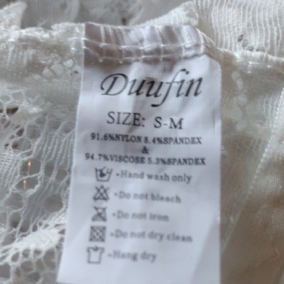 Duufin Elegant White Lace Bralette – Delicate Straps, Soft Comfort, Size S - Picture 3 of 3